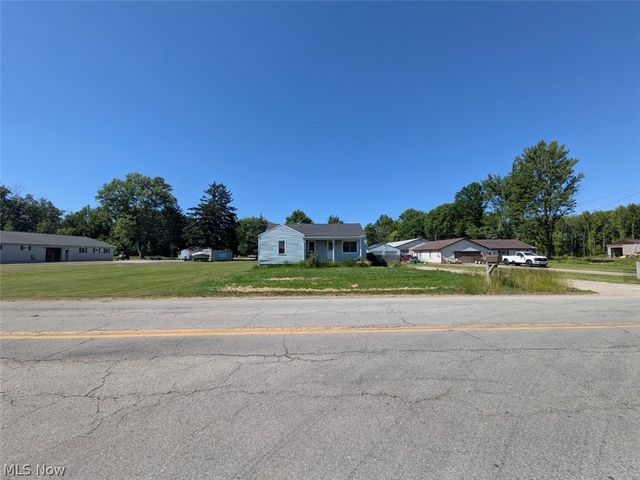 41386 Schadden Road, Elyria, OH 44035