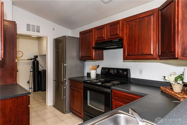 2275 Pinnacle Court 311, Fairborn, OH 45324