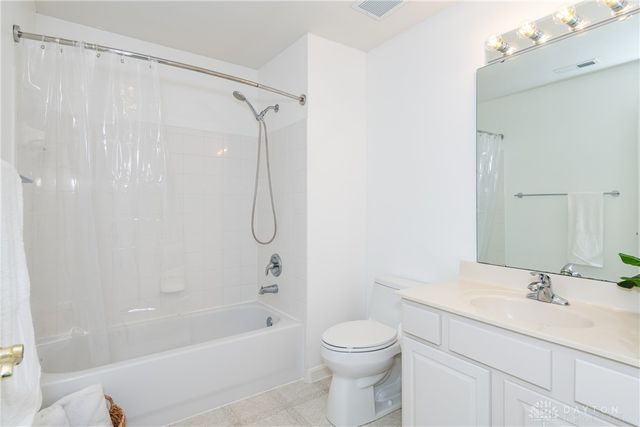 2275 Pinnacle Court 311, Fairborn, OH 45324