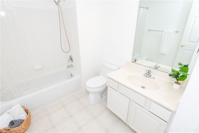 2275 Pinnacle Court 311, Fairborn, OH 45324