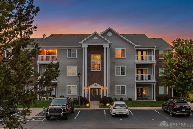 2275 Pinnacle Court 311, Fairborn, OH 45324