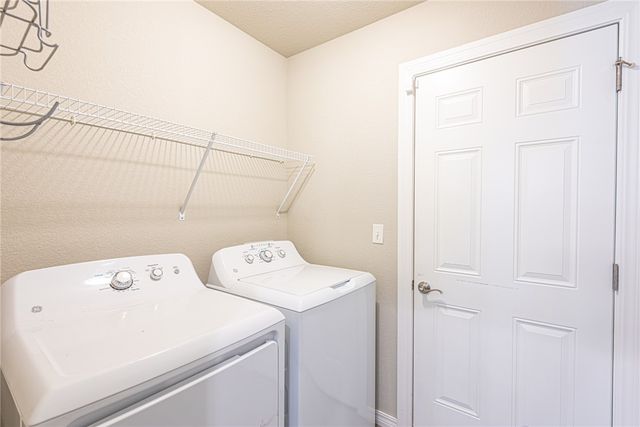 4628 W Croft Drive, Fayetteville, AR 72704