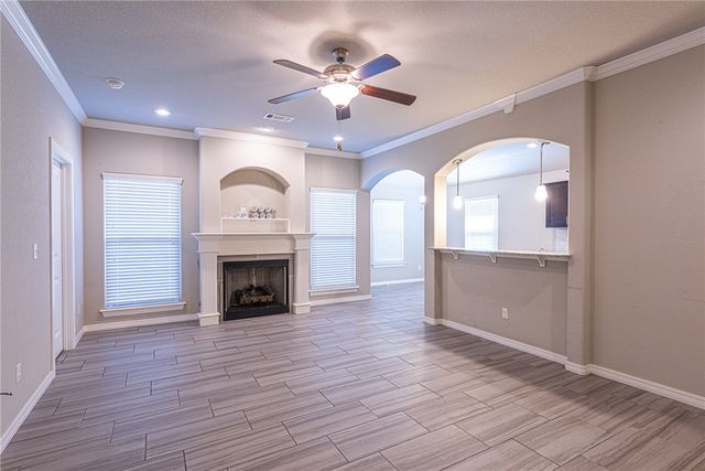 4628 W Croft Drive, Fayetteville, AR 72704