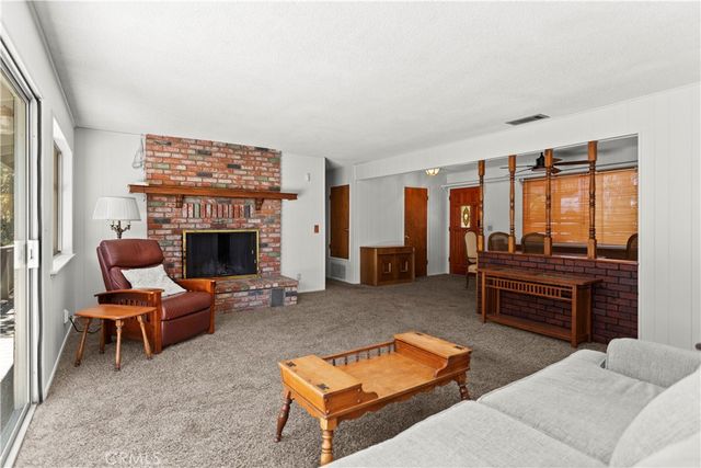 5215 Lone Pine Canyon Drive, Wrightwood, CA 92397