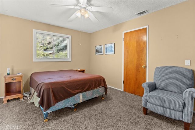 5215 Lone Pine Canyon Drive, Wrightwood, CA 92397