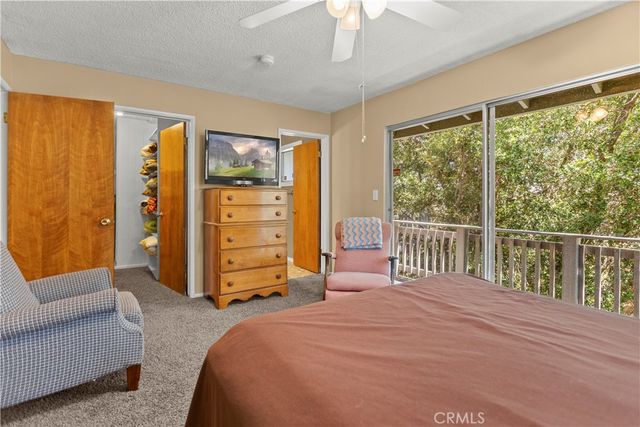 5215 Lone Pine Canyon Drive, Wrightwood, CA 92397