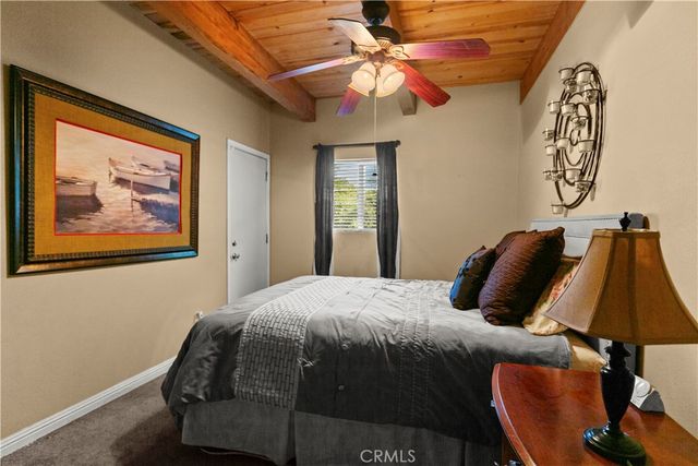 5215 Lone Pine Canyon Drive, Wrightwood, CA 92397
