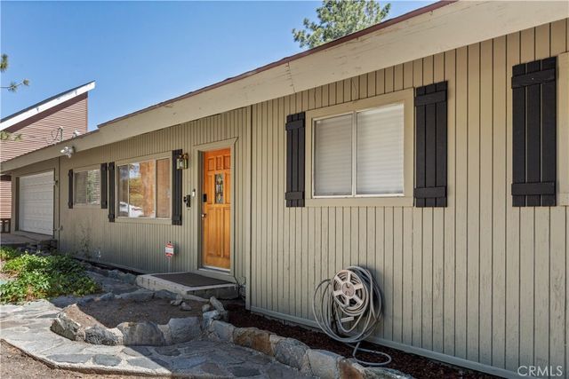 5215 Lone Pine Canyon Drive, Wrightwood, CA 92397