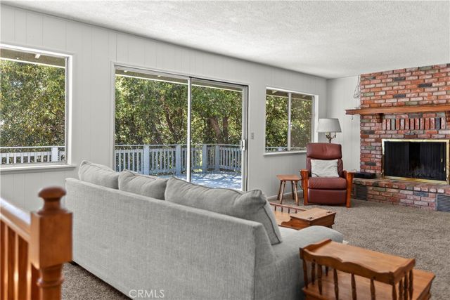 5215 Lone Pine Canyon Drive, Wrightwood, CA 92397