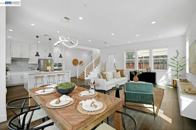 8315 Bluff Way, Newark, CA 94560