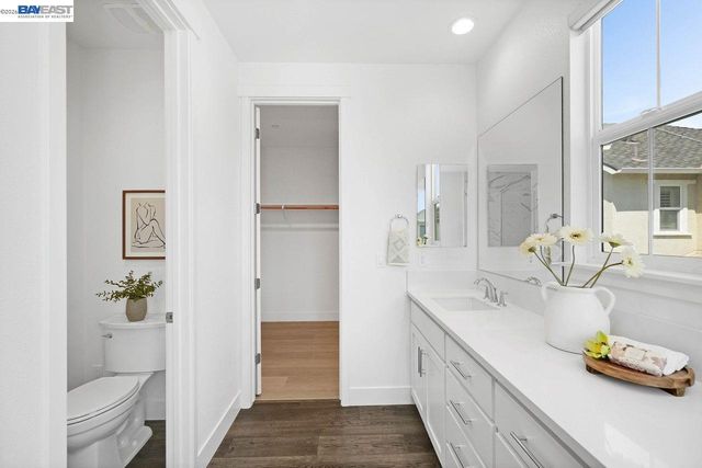 8315 Bluff Way, Newark, CA 94560