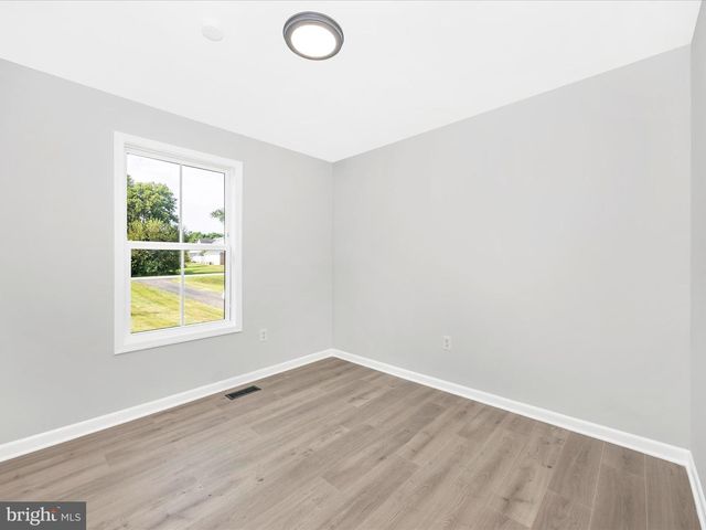 79 CHANDLER DR, Shepherdstown, WV 25443