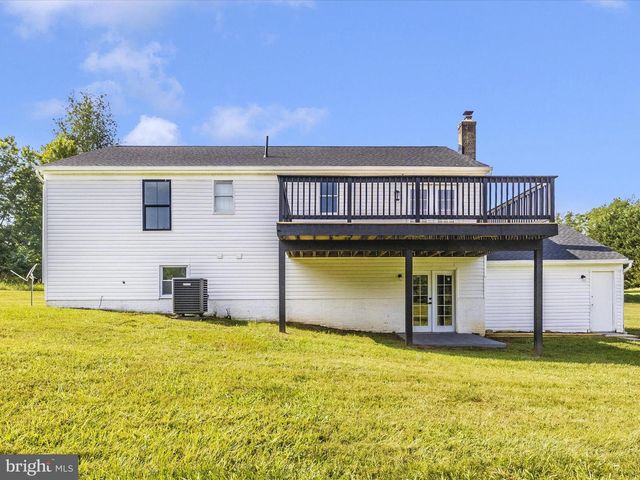 79 CHANDLER DR, Shepherdstown, WV 25443