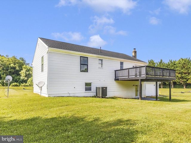 79 CHANDLER DR, Shepherdstown, WV 25443