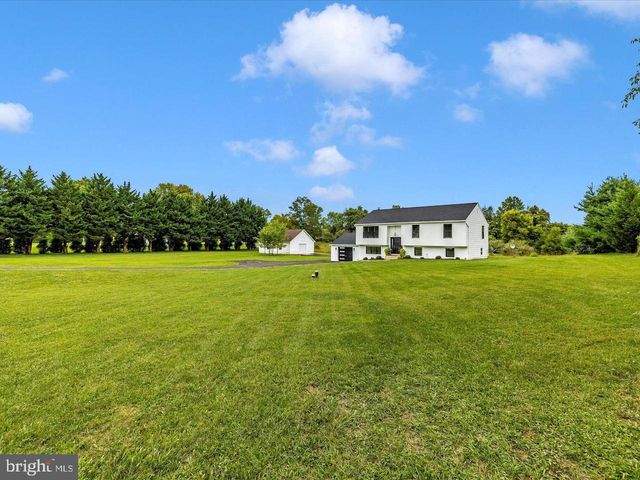 79 CHANDLER DR, Shepherdstown, WV 25443