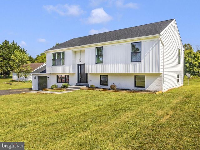 79 CHANDLER DR, Shepherdstown, WV 25443