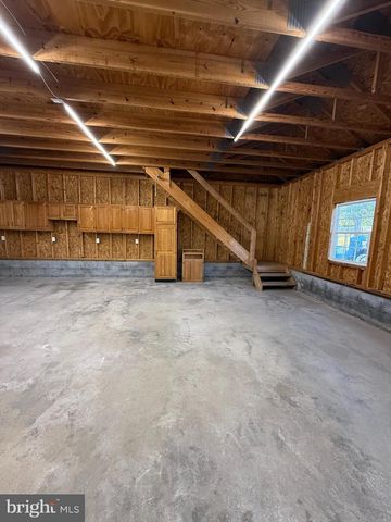 79 CHANDLER DR, Shepherdstown, WV 25443