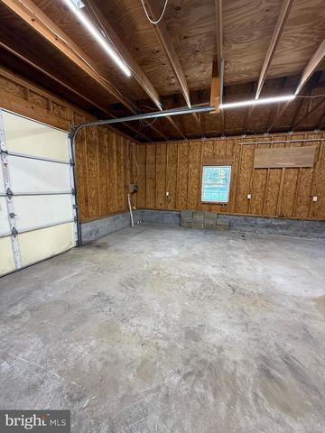 79 CHANDLER DR, Shepherdstown, WV 25443