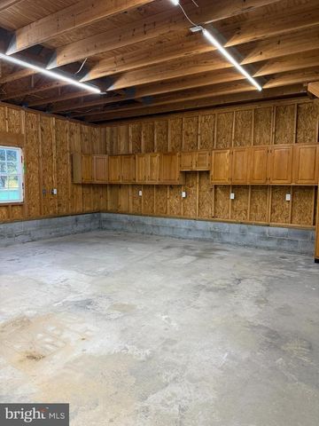 79 CHANDLER DR, Shepherdstown, WV 25443