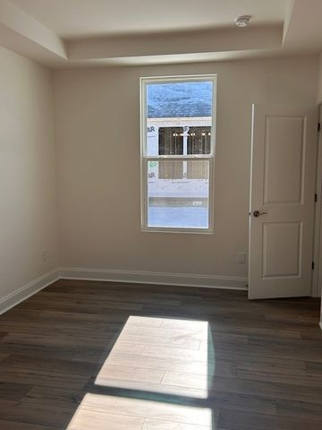 430 Sharp Way, Murfreesboro, TN 37128