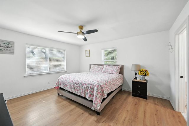 336 Davis Drive, Desoto, TX 75115