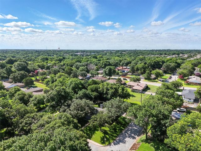 336 Davis Drive, Desoto, TX 75115