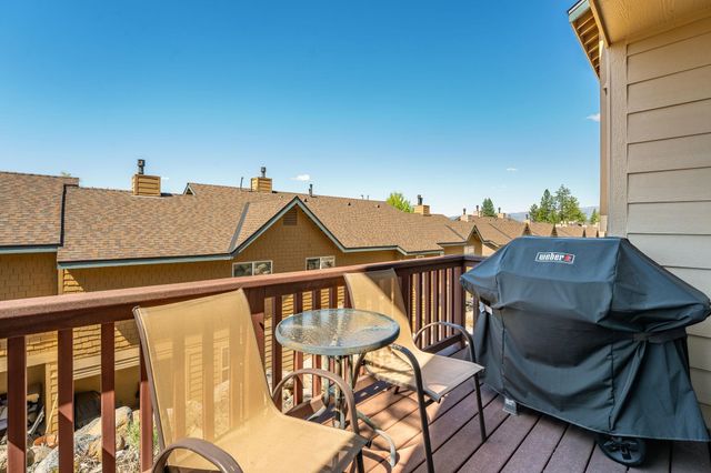 10036 Nicolas Dr Unit A, Truckee, CA 96161