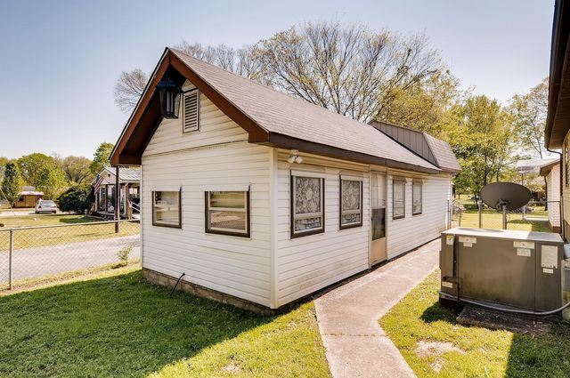 9238 Burleson Ln, Murfreesboro, TN 37129