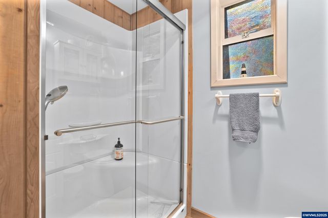 1547 N Tenmile Lake, Lakeside, OR 97449