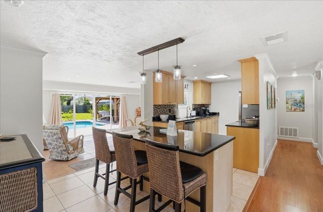 1129 RIVIERA STREET, Venice, FL 34285