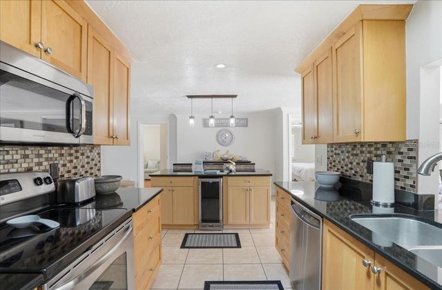 1129 RIVIERA STREET, Venice, FL 34285