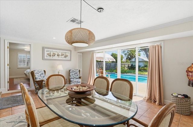 1129 RIVIERA STREET, Venice, FL 34285