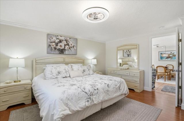 1129 RIVIERA STREET, Venice, FL 34285