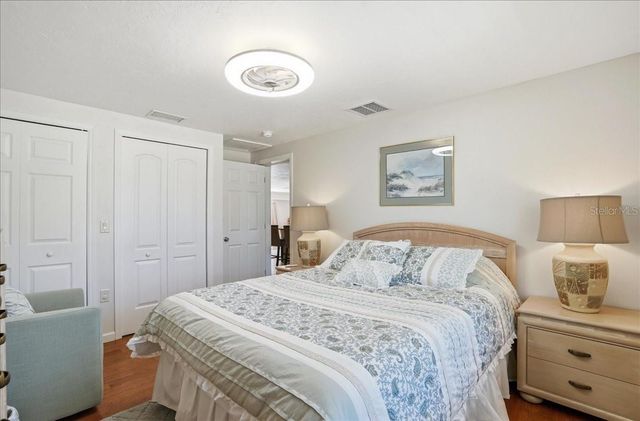 1129 RIVIERA STREET, Venice, FL 34285