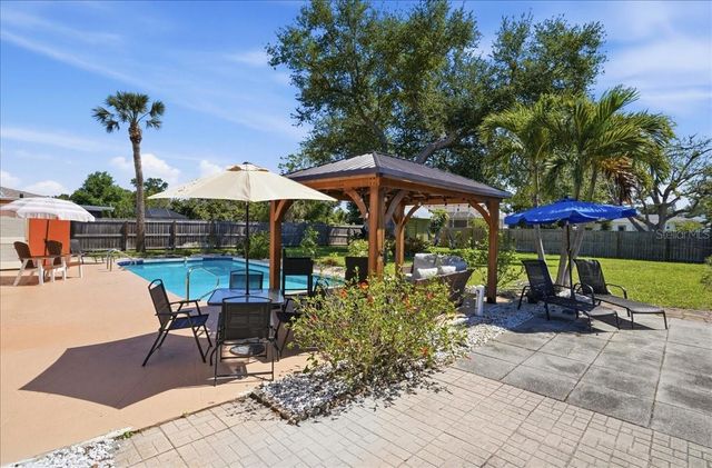 1129 RIVIERA STREET, Venice, FL 34285