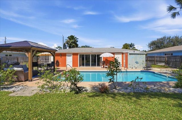 1129 RIVIERA STREET, Venice, FL 34285