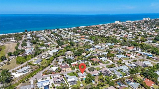 1129 RIVIERA STREET, Venice, FL 34285