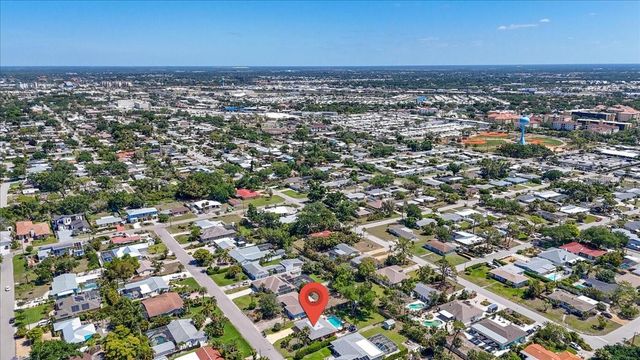 1129 RIVIERA STREET, Venice, FL 34285