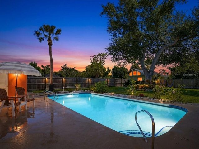 1129 RIVIERA STREET, Venice, FL 34285