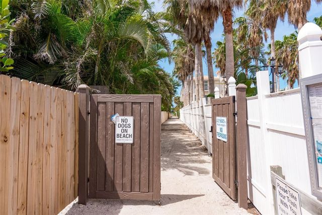 1129 RIVIERA STREET, Venice, FL 34285