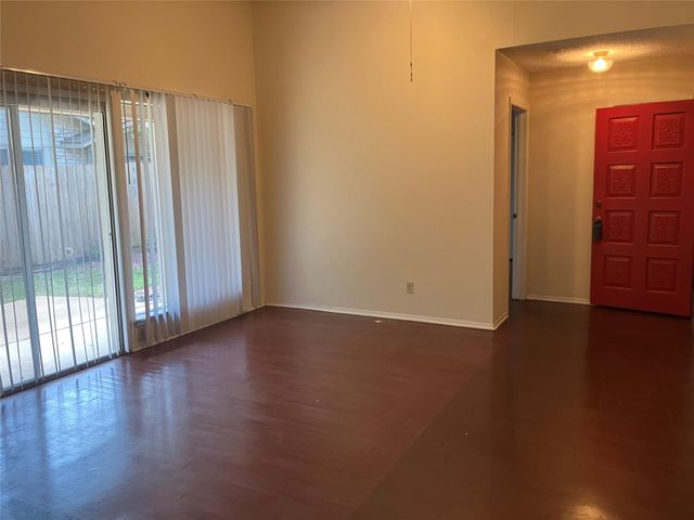 8111 Ceberry DR A, Austin, TX 78759