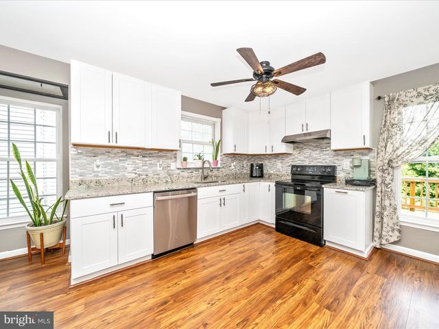 5004 MALLARD LN, Frederick, MD 21703