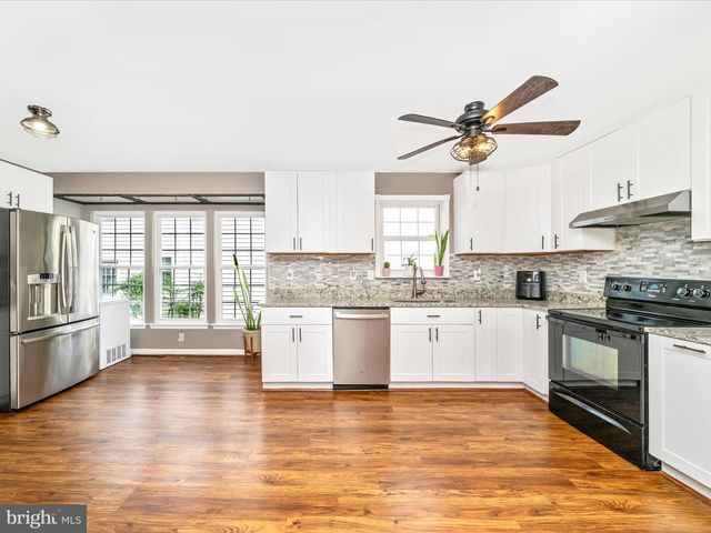 5004 MALLARD LN, Frederick, MD 21703