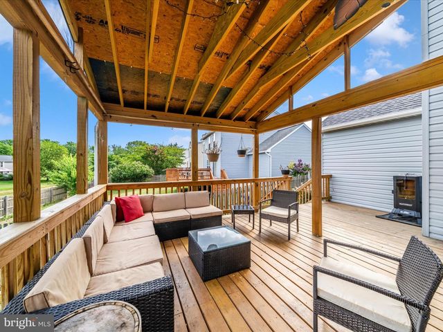 5004 MALLARD LN, Frederick, MD 21703
