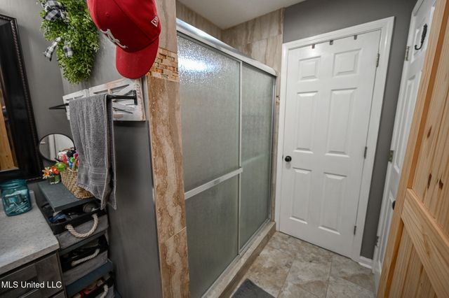 9737 W Dogwood Court, Olive Branch, MS 38654