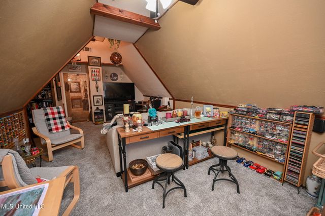 9737 W Dogwood Court, Olive Branch, MS 38654