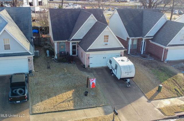 9737 W Dogwood Court, Olive Branch, MS 38654