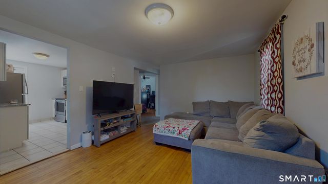 354 Edgewood Avenue, Waterbury, CT 06706