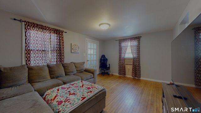 354 Edgewood Avenue, Waterbury, CT 06706