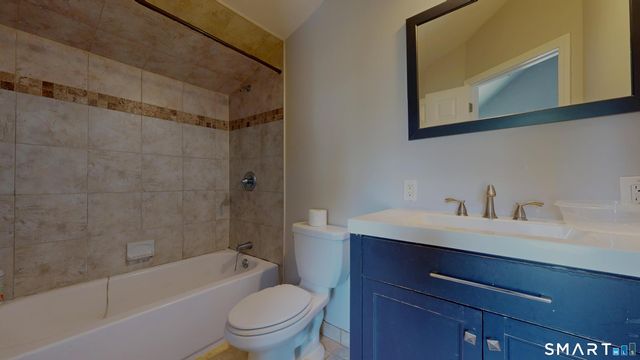 354 Edgewood Avenue, Waterbury, CT 06706